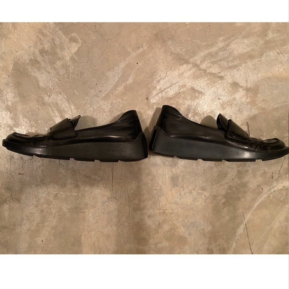 Authentic Prada Square Toe Velcro Platform Black … - image 3